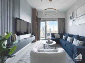 Luxurious Burj Royale 1B Apt With Balcony & City Views